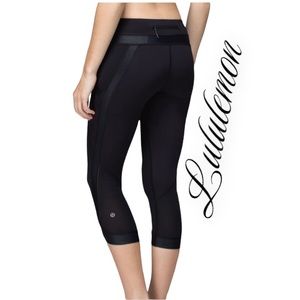 Lululemon Athletica Luxtreme Chase Me Crop II Leggings, Hip Pockets, Mesh